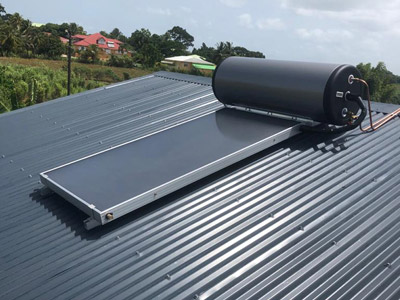 chauffe-eau-solaire-thermosiphon-pour-le-logement-individuel-avenir-energies-guadeloupe.jpg